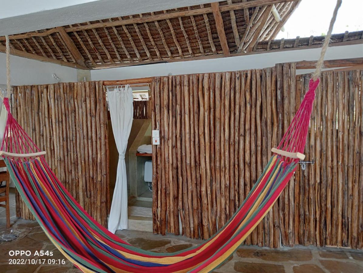 Paka House-Rafiki Village Watamu Bagian luar foto
